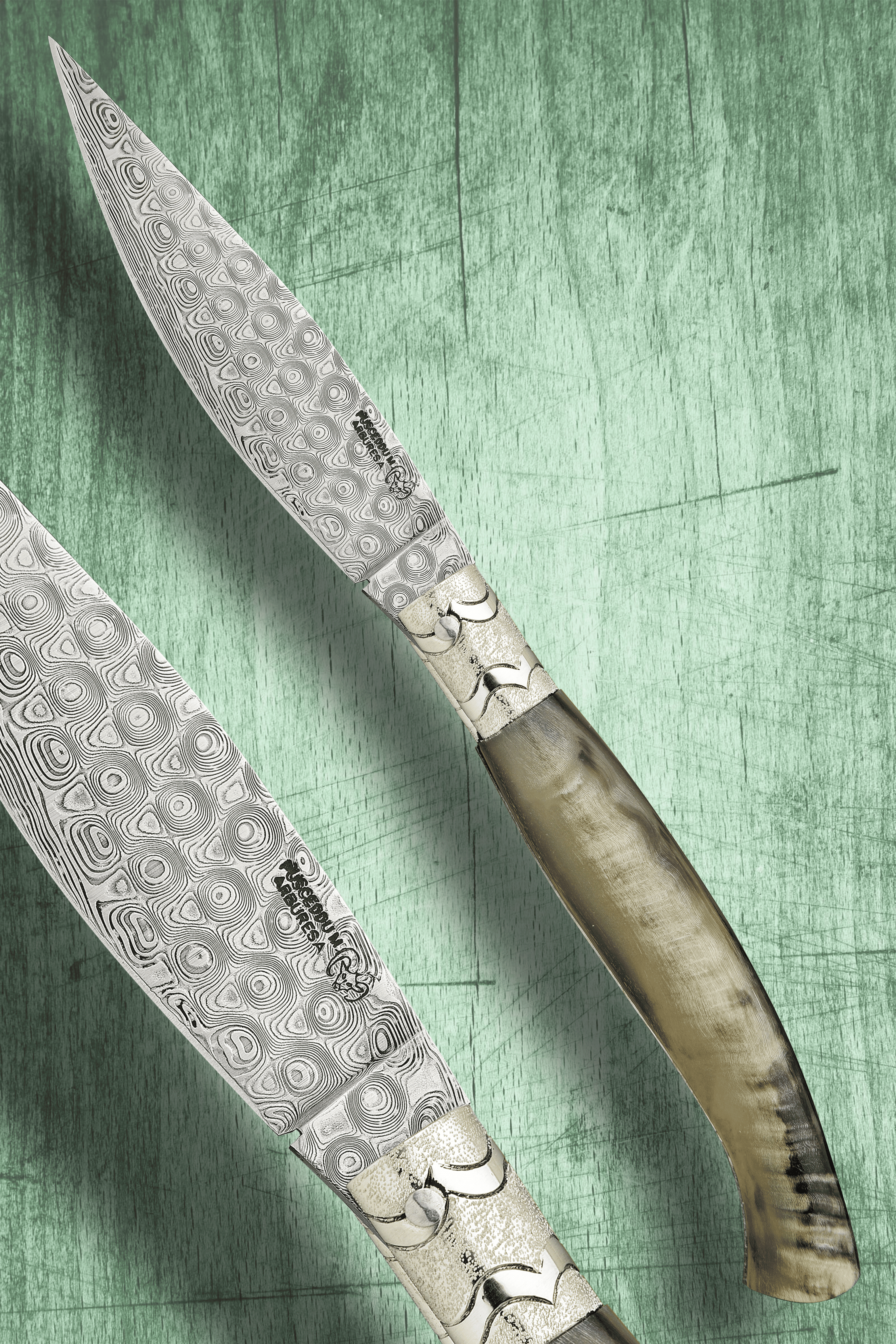Arburesa in Damascus and horn (3 sizes)