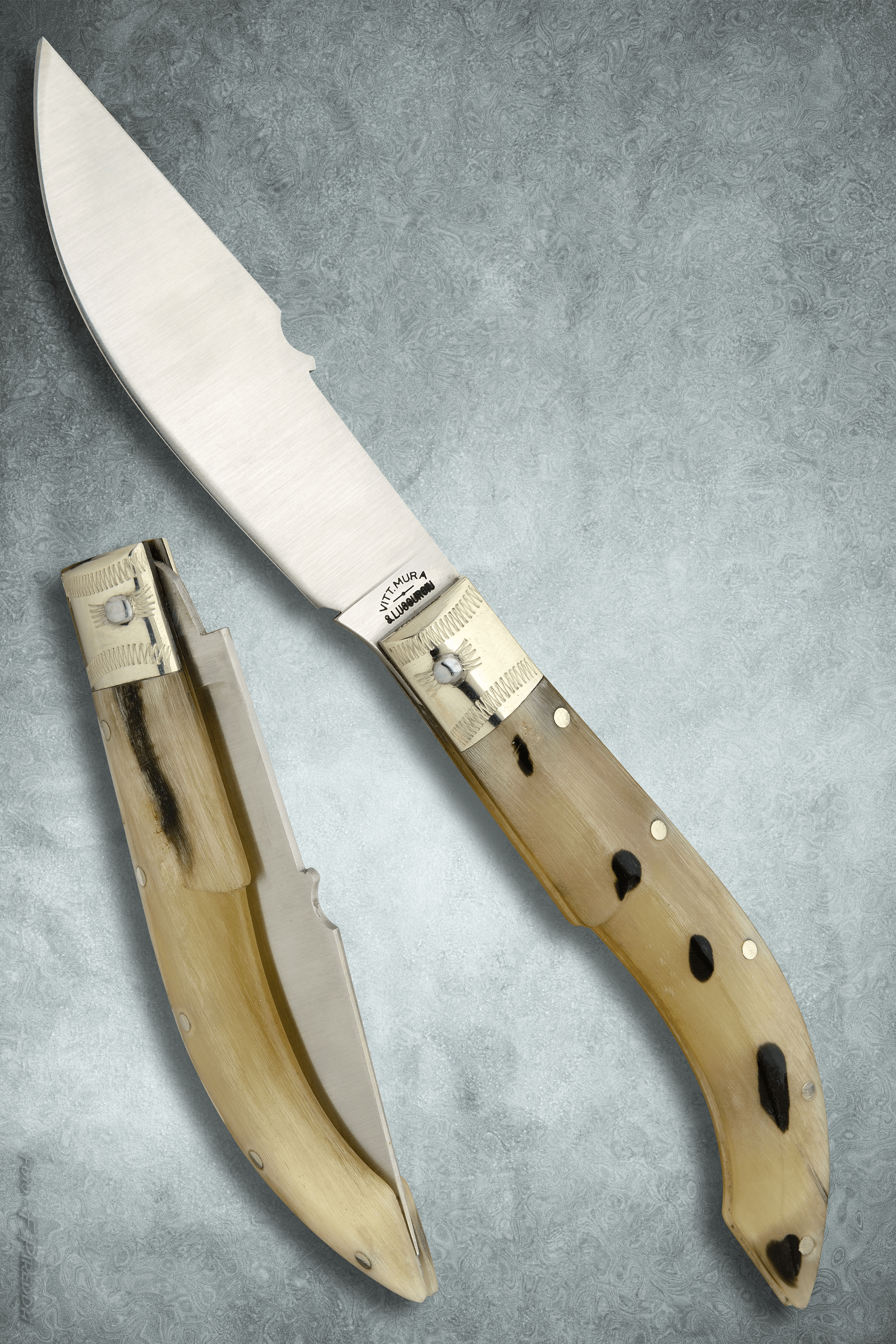Sheep Horn Skinner (2 sizes) 